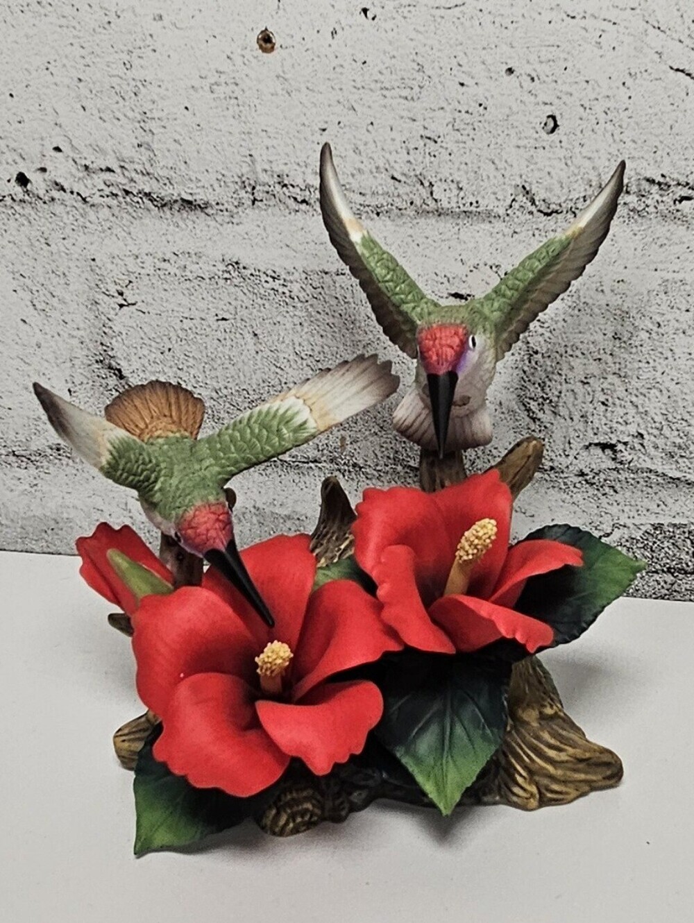 VTG Holsted House Captivating Hummingbirds Porcelain Garden Collection Figurine